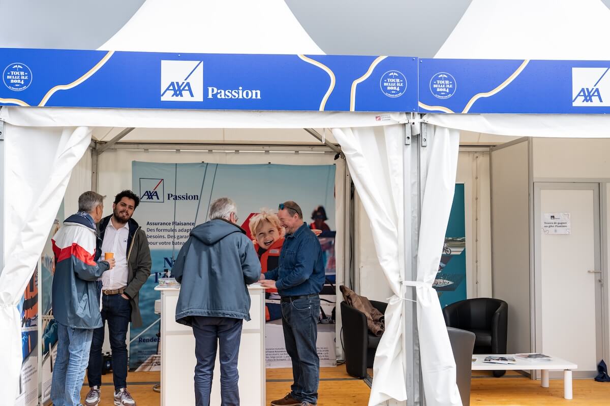 stand AXA Passion au Tour de Belle-Île