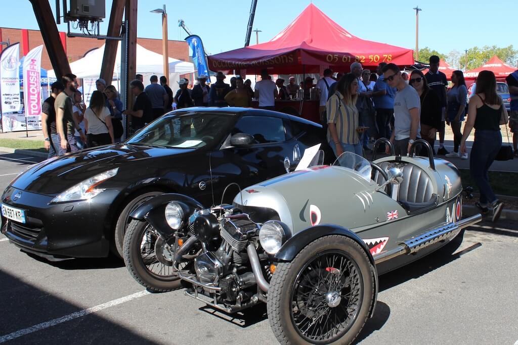 Nissan et Morgan 3-Wheeler