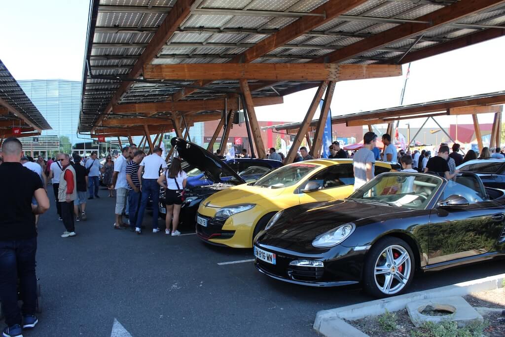 Rassemblement de voitures