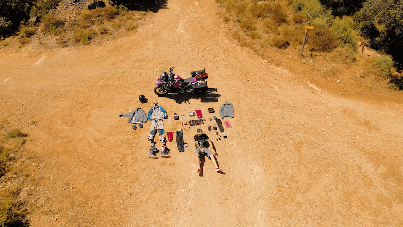 Tom Barrer avec sa Suzuki V-Strom