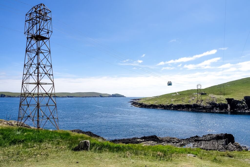 L'île de Dursey accessible par l'unique téléphérique européen qui traverse l'océan, comté de Cork