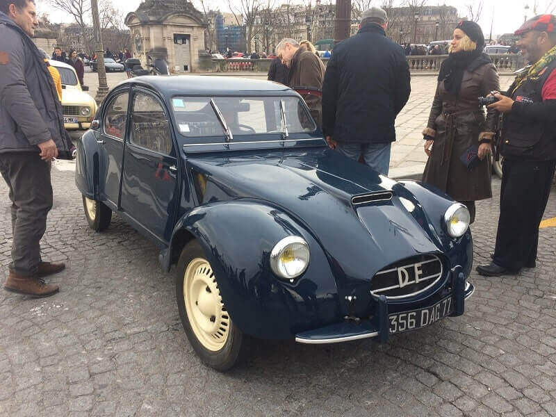 La Traversée de Paris 2020 - Citroën 2 CV