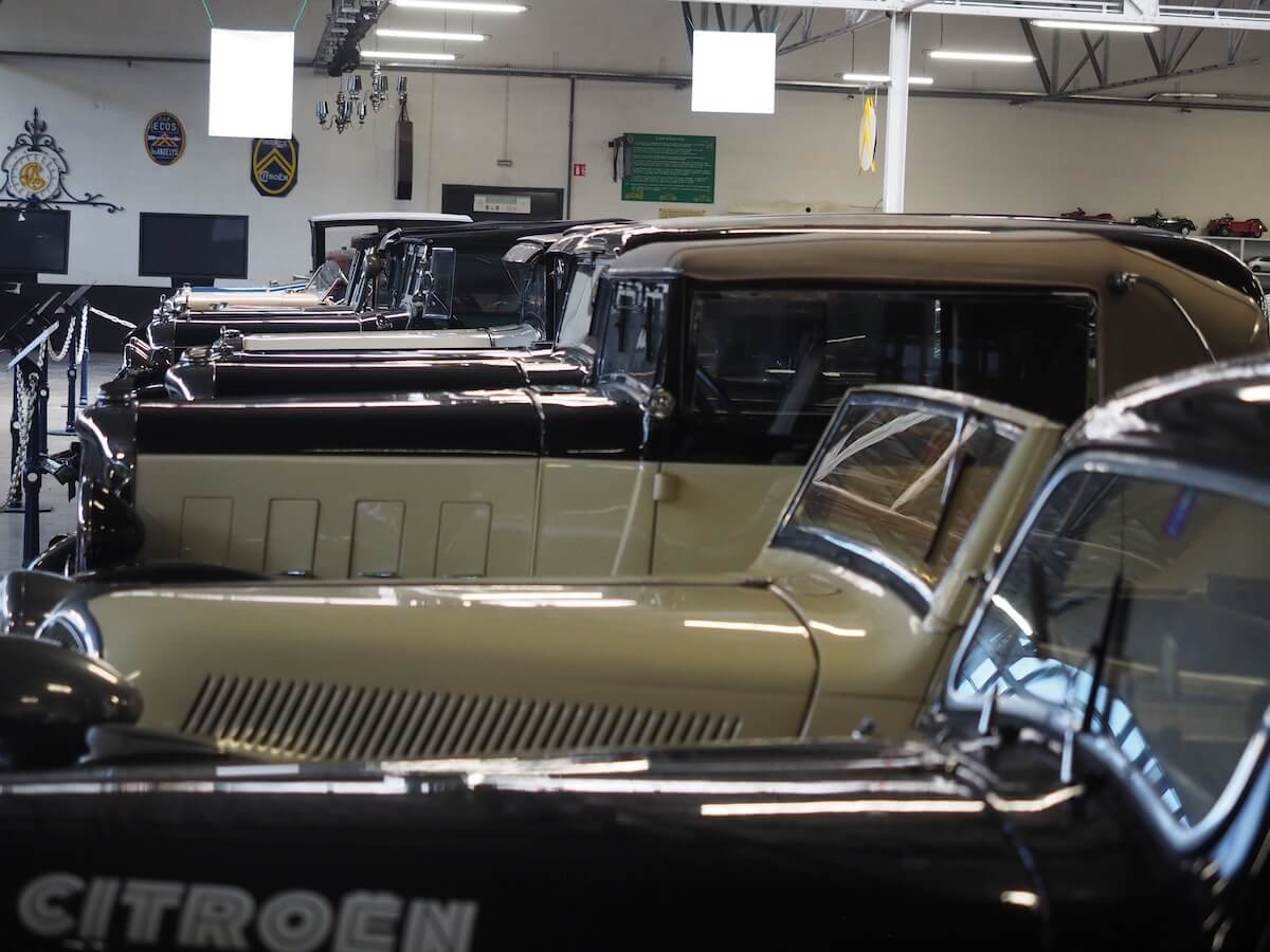 Retour sur la visite du conservatoire Citroën & DS · AXA Passion