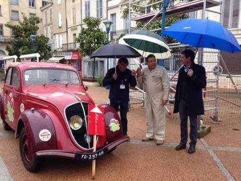 Étape à Avignon avec les passionnés locaux.