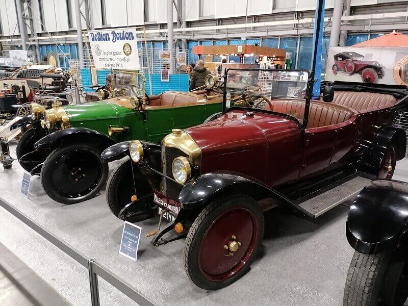 Exposition de Bugatti au salon Historic Auto Nantes 2020.
