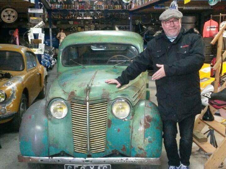 Portrait de Joséphine, la Renault Juvaquatre recordwoman.